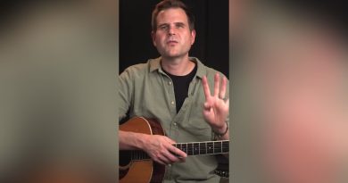 4 Steps to Playing Ragtime Blues Guitar