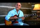 Larry Carlton – 335 Improv – Breaking Down Triads – Blues Guitar Lessons